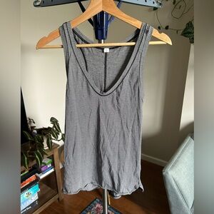 Lululemon Circadian tank